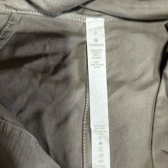 Lululemon City Stroll Jacket NWT - Picture 2 of 6